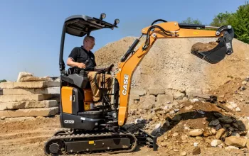 Bérelhető CASE cx12d minikotró