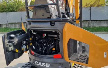 Bérelhető CASE cx17d minikotró